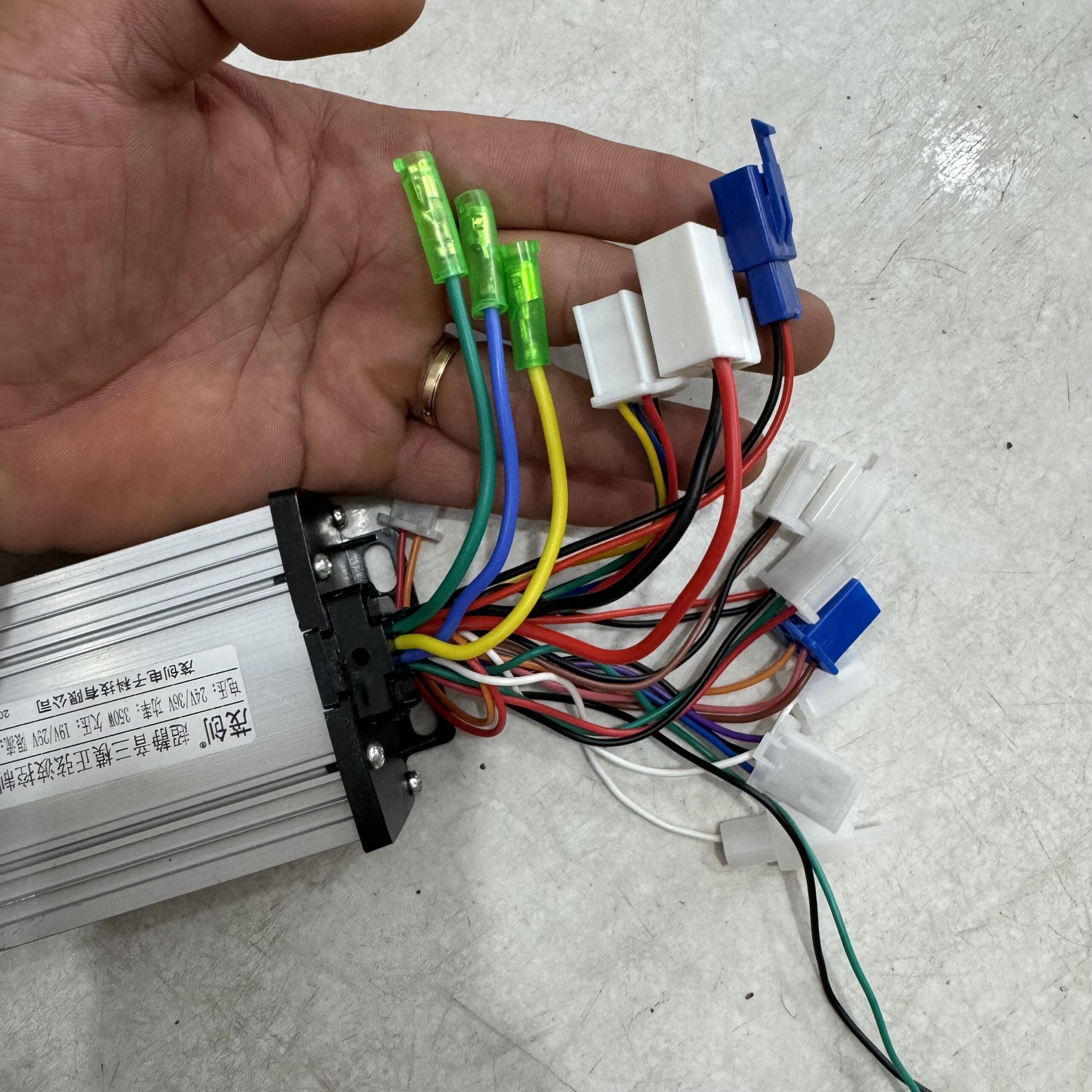 Ic, bo mạch xe điện 24-36v, 3 pha Ic, bo mạch xe điện 24-36v, 3 pha