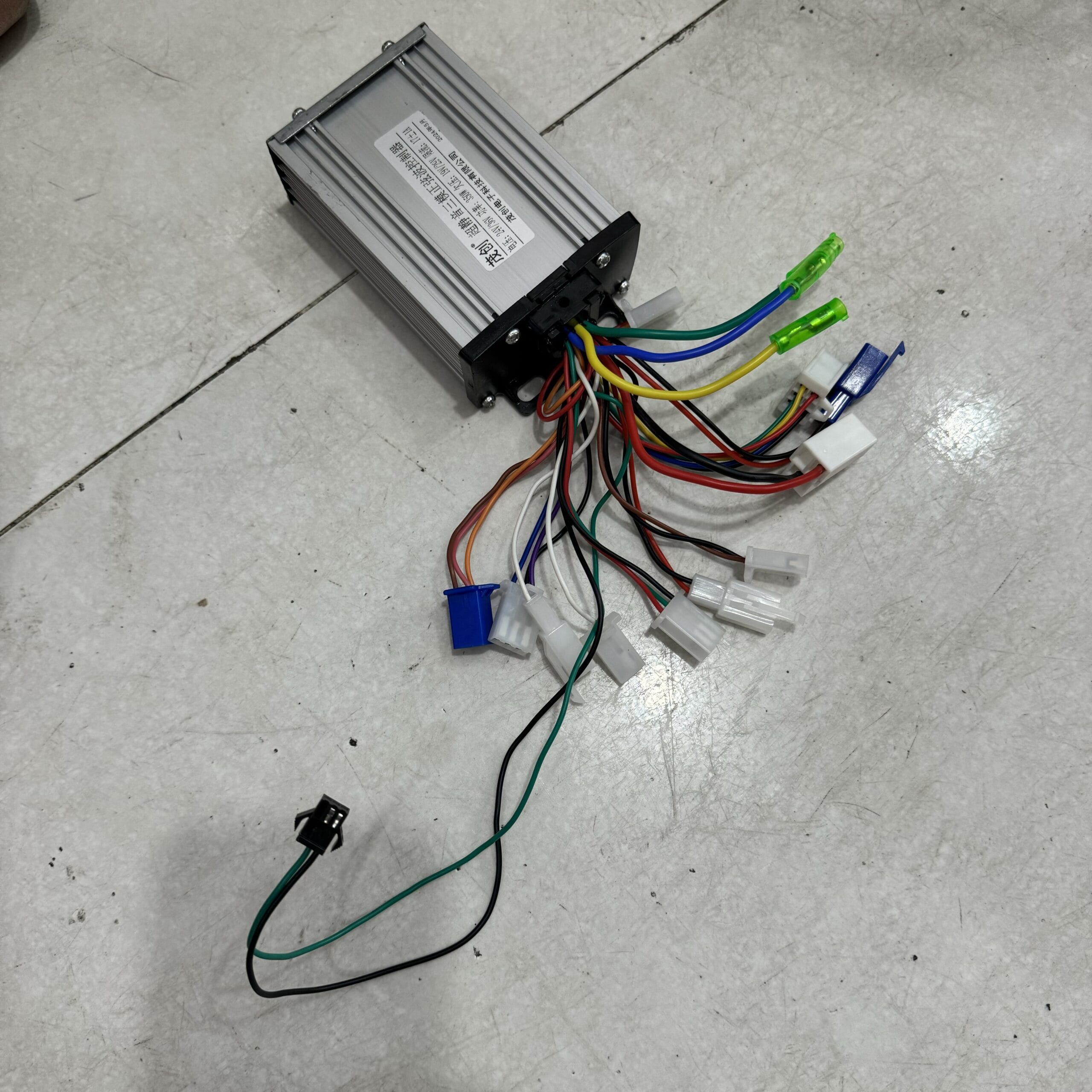 Ic, bo mạch xe điện 24-36v, 3 pha Ic, bo mạch xe điện 24-36v, 3 pha